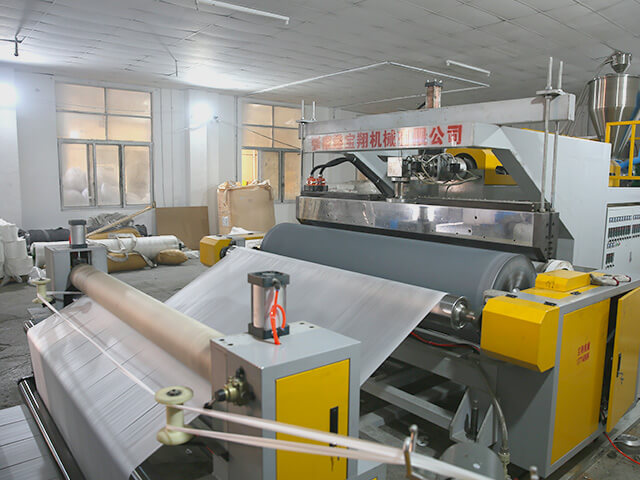 Cast film machine